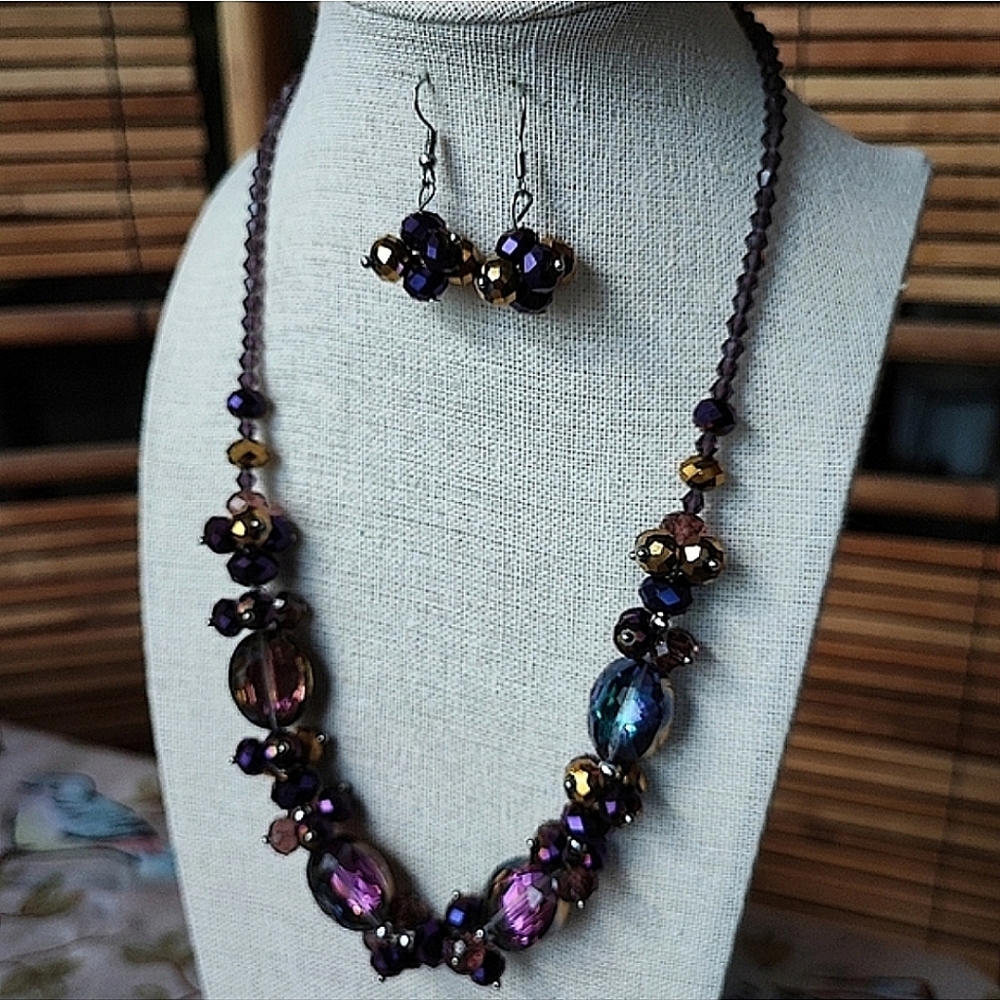Midnight Blue Iridescent Crystal Gold Necklace and Earrings Set Oil Slick Purple